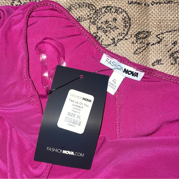 Fashion Nova NWT! Tied Up On You Magenta  Jumpsuit Size XL - Picture 8 of 13
